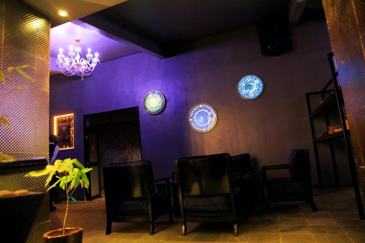 Meilin International Hotel Kampala Bagian luar foto
